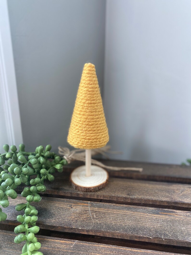 Yarn Trees | Fall Seasonal Decor Giallo