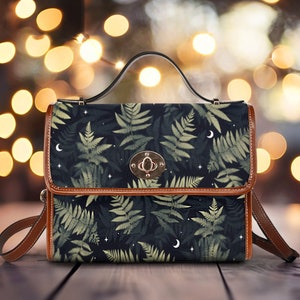 Bolso bandolera de lona estilo helecho bohemio / Bolso bandolera verde con forma de luna / Bolso de mano ajustable de piel vegana estilo cottagecore