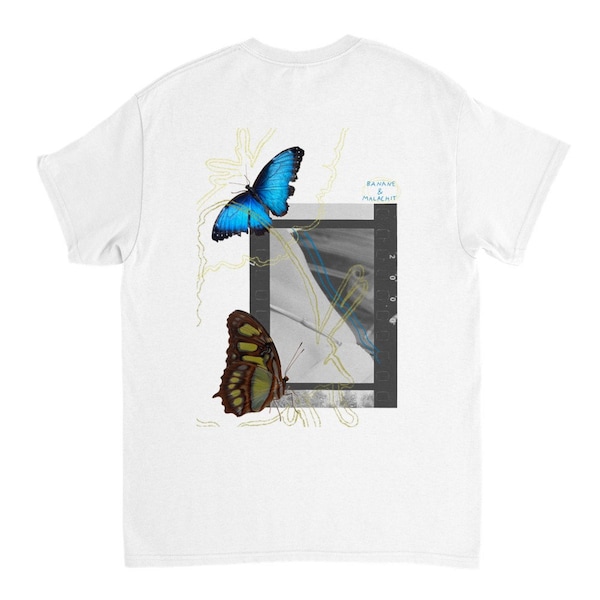 Weißes T-Shirt aus Baumwolle mit Schmetterlingsdruck und sommerlichem Grafikdesign