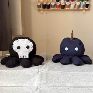 Pulpo reversible minimalista de jabón/fantasma