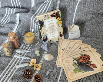 Enchanted Blossoms Spell Kit: Read Your Fortunes With this Natural, Floral Inspired Set Featuring A Vine Etched Tealight Holder!