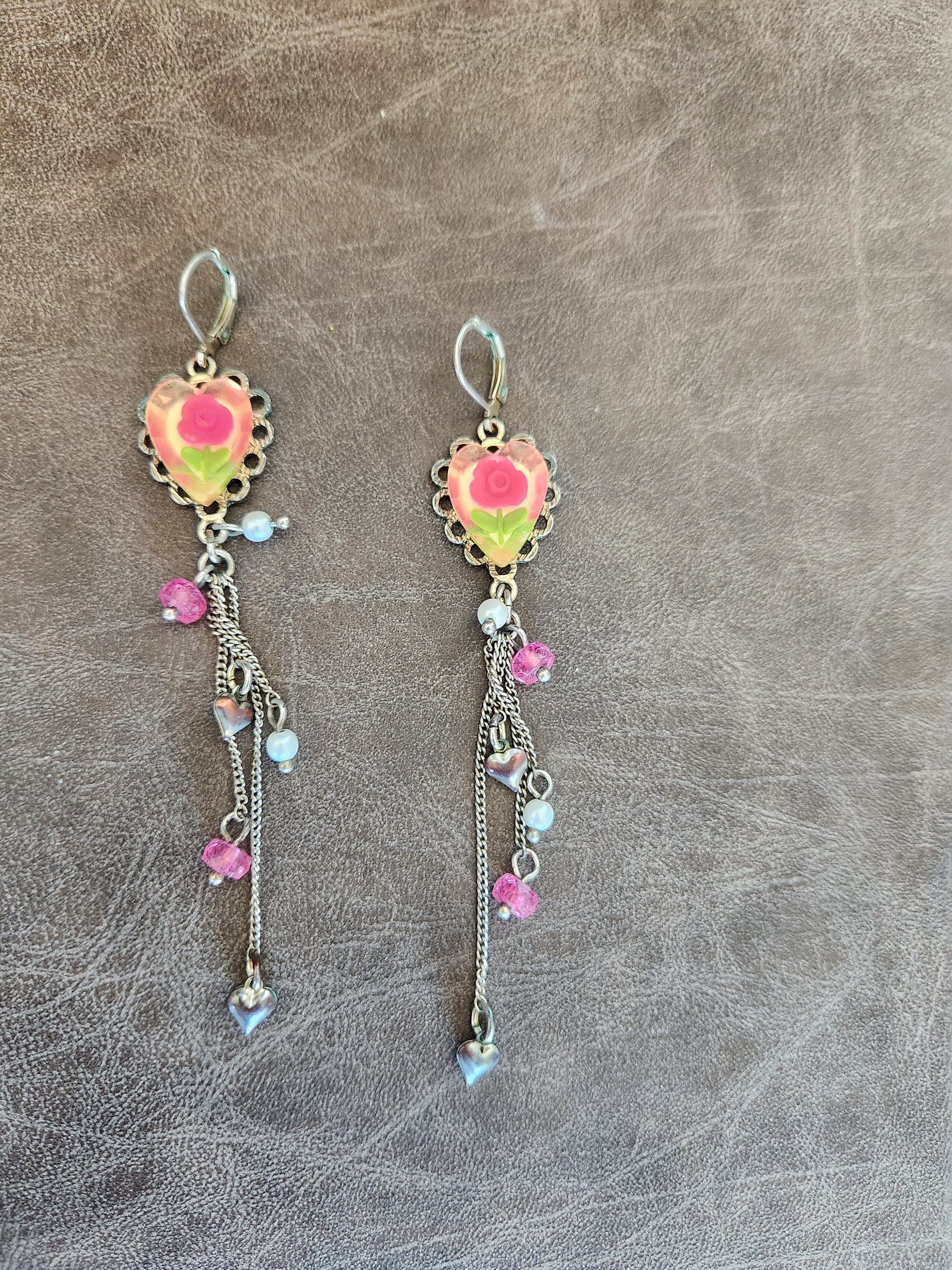 Boucles D'oreilles BETSEY JOHNSON En Cristal/fleur - Neuves Avec étiquettes, Style Féerique