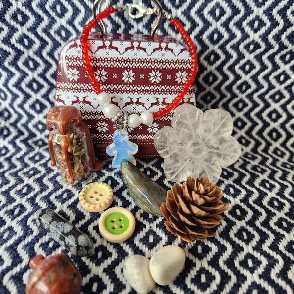 Yule Pocket Spell Kit for Less Stress, Family Peace, & Clear Communication During The Holidays