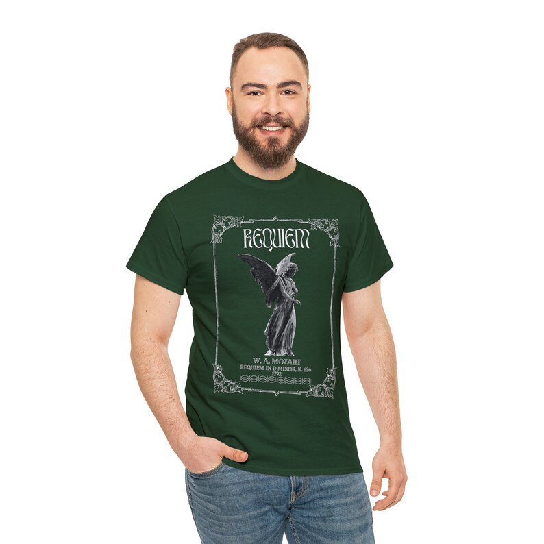 Mozart Requiem T-Shirt, Musiklehrer Geschenk, klassische Musik Shirt, Orchester Shirt, Mozart Shirt, klassischer Musiker Geschenk, Orchester Bild 3