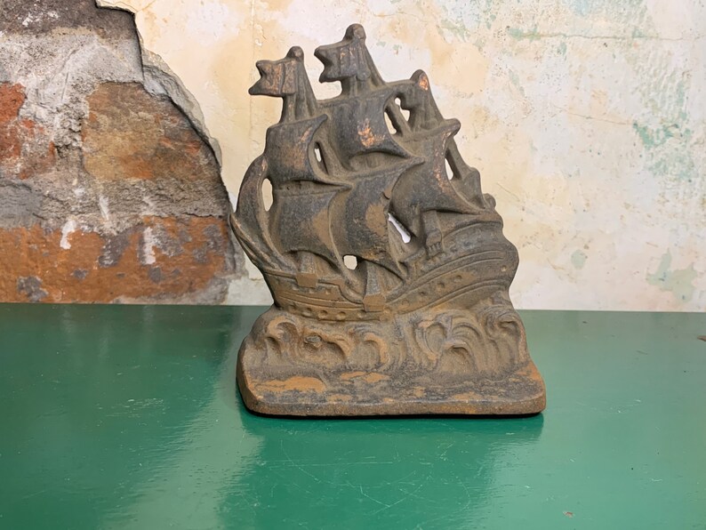 Vintage Cast Iron Spanish Galleon Ship Bookend Copper Patina, Naval