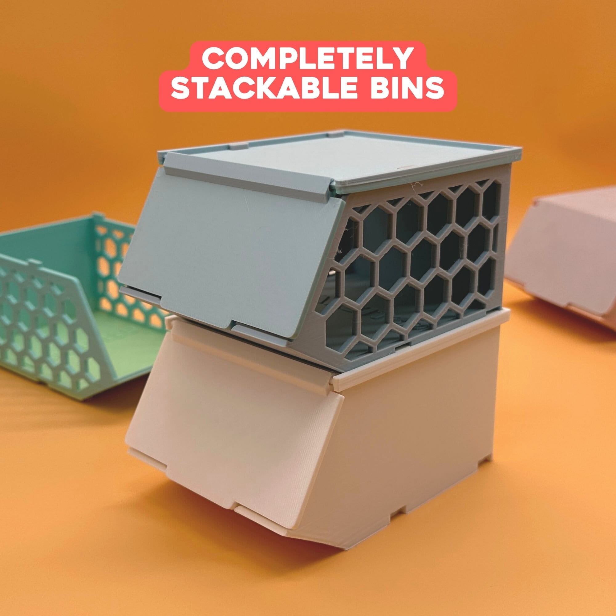 3D Printable Mini Trash Can for Car and Office Use by Brandon Santana, Download free STL model