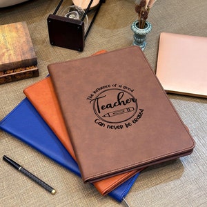 Portafolio de regalo de apreciación del maestro, portafolio grabado con monograma del día del maestro Regalo para el portafolio del maestro Portafolio recargable personalizado