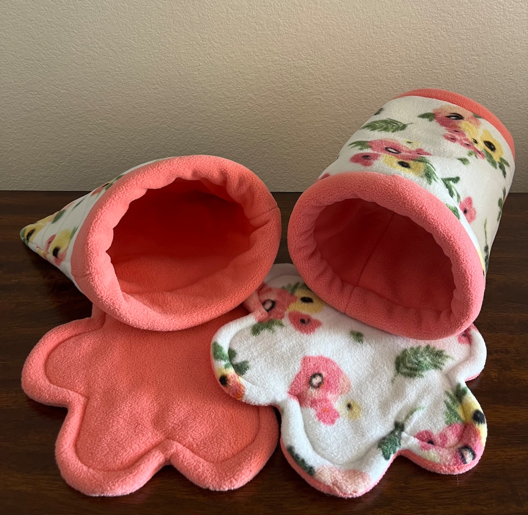 Guinea Pig Fleece Houses, Tunnels, Pee Pads, Great for Guinea Pig Cages