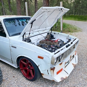1972-1978 Toyota Hilux EZ Lift Hood Struts