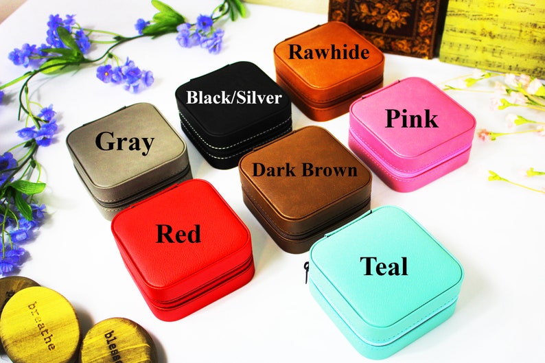 Birth Flower Jewelry Travel Case, Birth Month Flower Gift, Personalized Birthday Gift, Leather Jewelry Travel Case, Custom Jewelry Case immagine 9