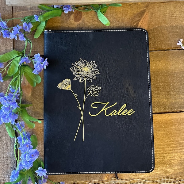 Portafolio de cuero con flores de nacimiento Portafolio de meses de nacimiento personalizado Portafolio de cuero vegano personalizado con cremallera Regalo para el día de la madre