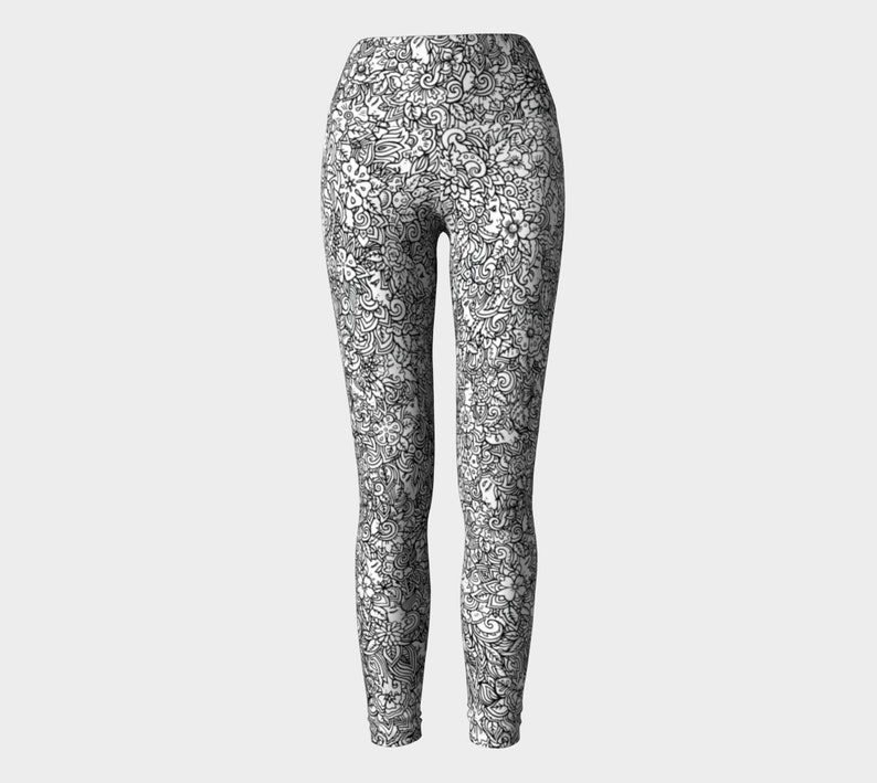 Women & Flowers colouring leggings for women with band image 4