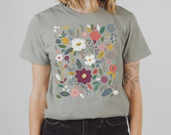 Boho Floral Tee, Comfort Colors Wildflower Botanical Shirt, Soft Retro Spring or Summer Top for Plant Lovers and Gardeners