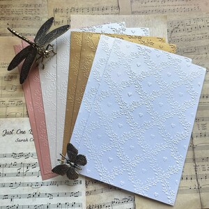 Geprägtes Herz Schimmer Karton, Junk Journaling, Scrapbooking, Bullet Journaling, Kartenherstellung, Papierhandwerk, Herzen, Herzpapier, Ephemera