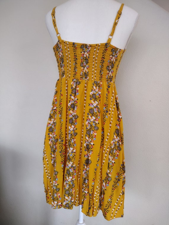 Yellow sundress, woman's size 4/6 flower dresscir… - image 3