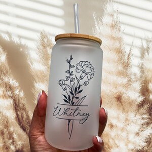 Personalized Birth Flower Glass Tumbler with Straw and Bamboo Lid, Coffee Cups with Name, Gifts for Her, Bridesmaid Gift, Gifts for Sister