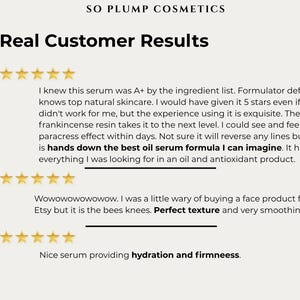 Puede incluir: Imagen gr&aacute;fica crema con el texto "SO PLUMP COSMETICS" y "Real Customer Results". Rese&ntilde;as de clientes con valoraciones por estrellas elogian la calidad, textura e hidrataci&oacute;n del s&eacute;rum. Las rese&ntilde;as destacan la efectividad del s&eacute;rum.
