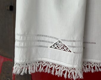 Serviette italienne antique | pur lin | Dentelle aux fuseaux faite main | Linges de maison vintage et anciens