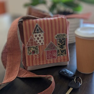 Super Easy Crossbody Bag - Pattern & Instructions - the tote lady &quot;your way&quot; series