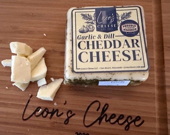 Leon's Hand-Rubbed Garlic & Dill Cheddar Cheese