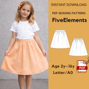 Op de afbeelding: Een meisje draagt een wit T-shirt en een perzikkleurige rok. De afbeelding bevat de tekst "INSTANT DOWNLOAD PDF SEWING PATTERN FiveElements Age 2y-16y Letter/A0 PDF".