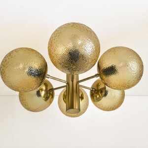 Lampa sufitowa z atomem z epoki kosmicznej/ mosiężny żyrandol wpuszczany w sufit Sputnik/ lampa sufitowa z połowy XX wieku/ żyrandol orbitalny/ Kaiser Leuchten/ Niemcy/ lata 70.