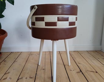 Mid Century Modern Sewing Basket/ Vintage Sewing Basket/ Living Room Decoration/ Space Age Basket/ 60s.
