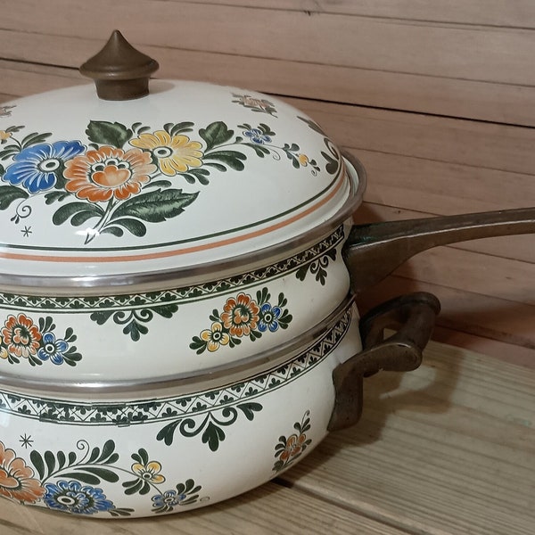 Juego de porcelana metálica con diseño floral de utensilios de cocina Asta.