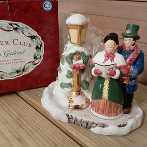 Charta Wintergirlande Christmas Town Porzellanfiguren Salz & Pfefferstreuer 2001