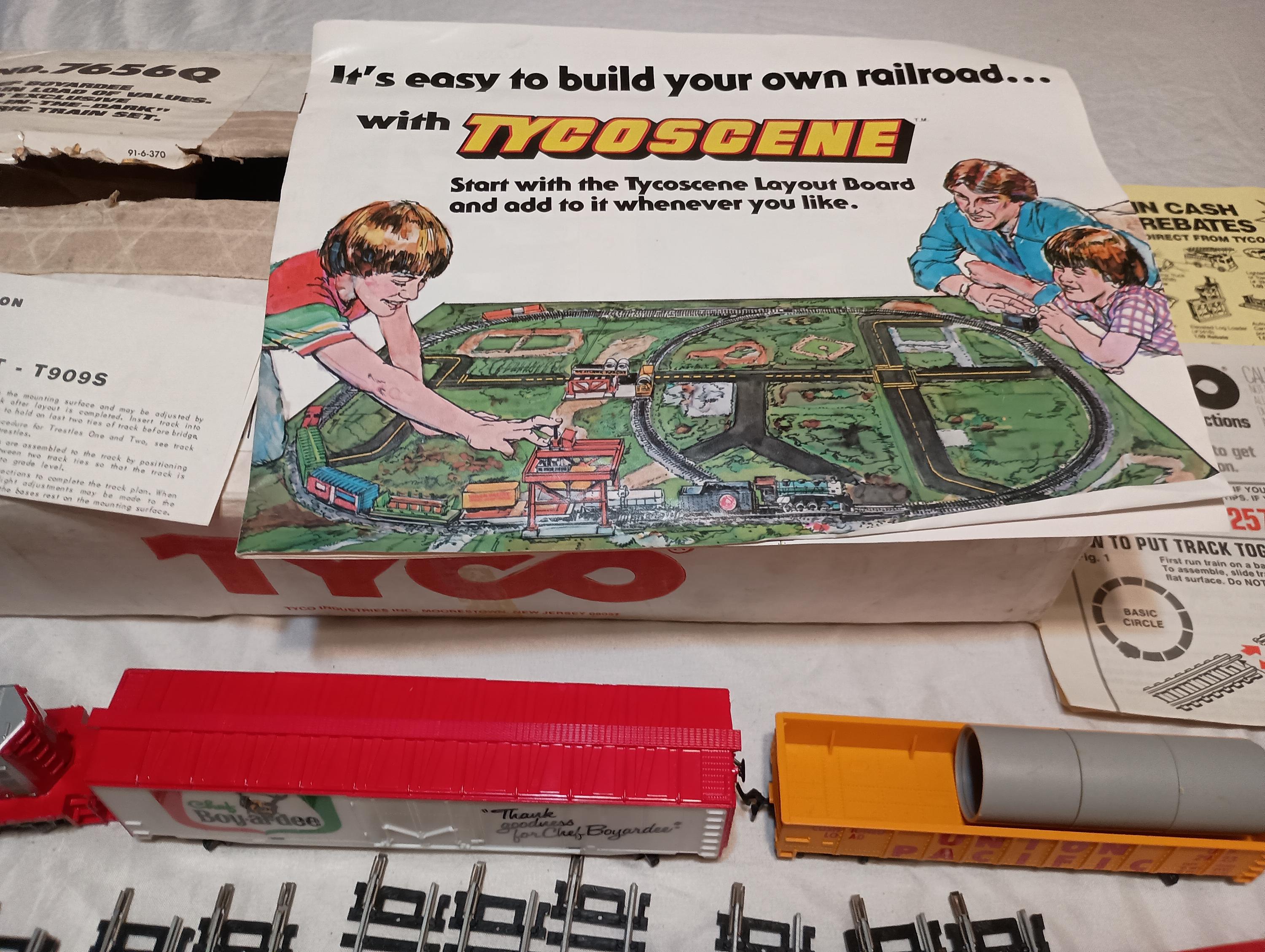 tyco santa fe 72 train set