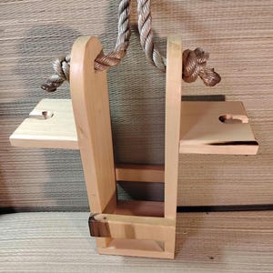 Wood wine caddy portable wine rack rope handle holds one bottle and two glasses