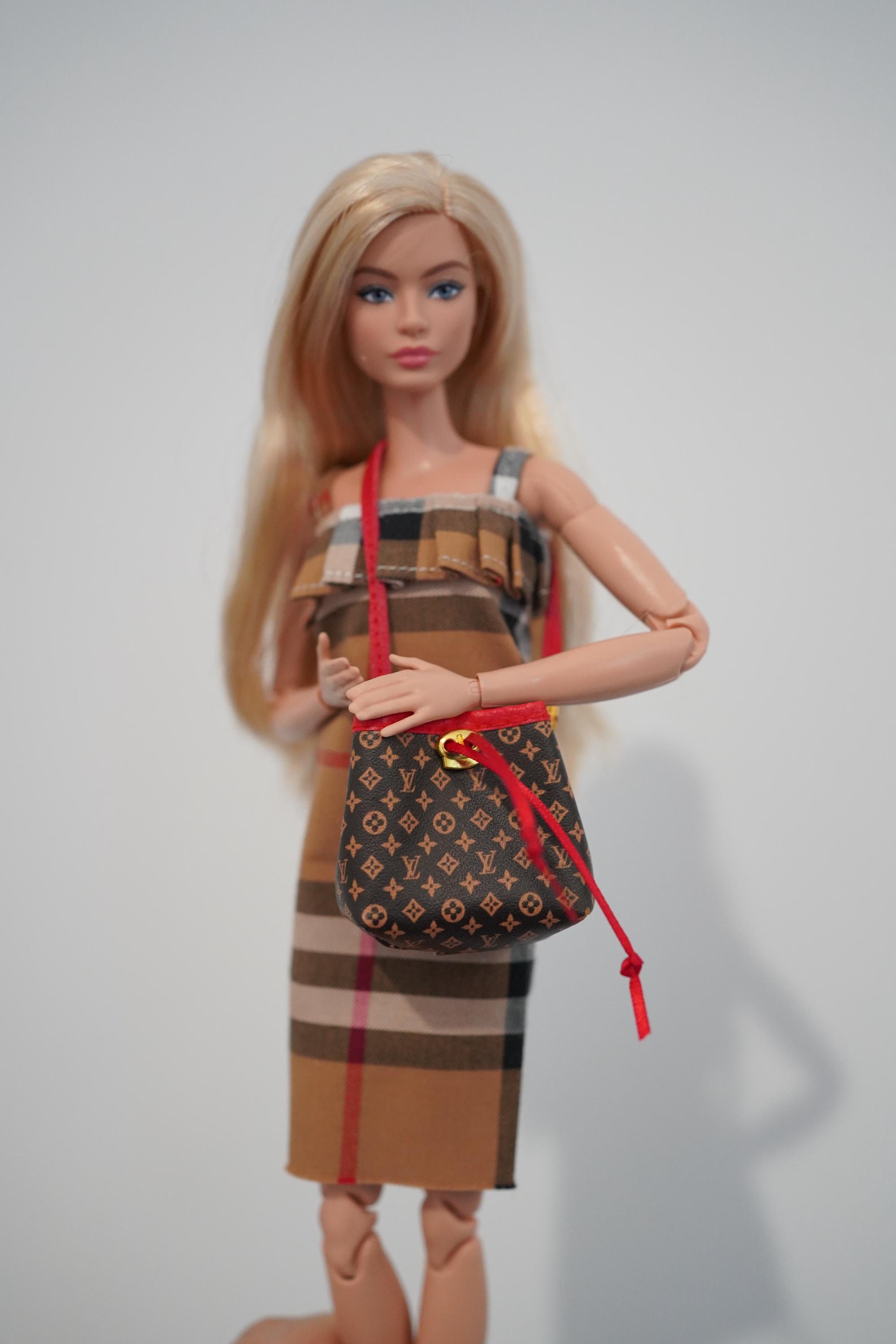ポピーパーカー バービー 人形 服 ホルターネック ワンピース ブルー 長い
