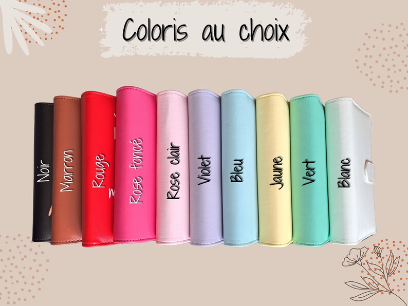 May include: A collection of colorful binders in various shades, including black, brown, red, pink, purple, blue, yellow, green, and white. Each binder is labeled with its color name in French. The phrase "Coloris au choix" is written at the top.
