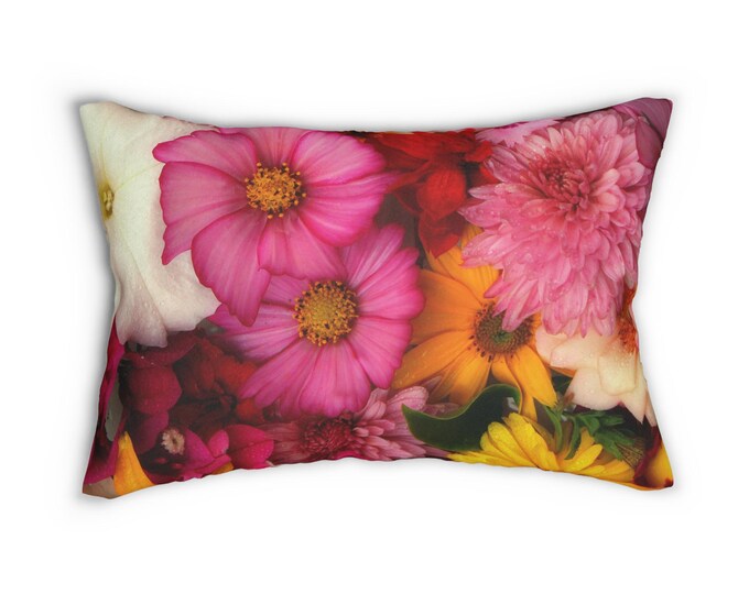 Flowers at a pop class to any room. Enjoy!