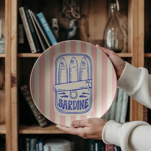 Sardine Plate – 10” Trendy Plate with Sardine Design, Tinned Fish Aesthetic, Coastal Kitchen Decor, Sardinecore Gift, Fisherman Aesthetic