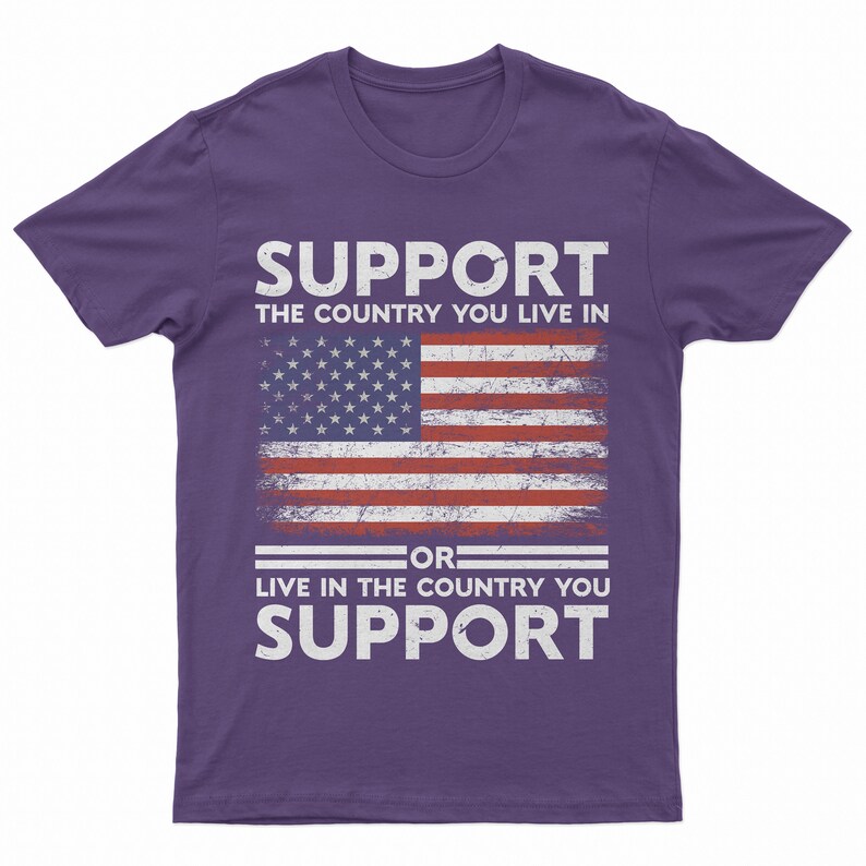 Patriotisk amerikansk flagga-t-shirt: Gåva till självständighetsdagen Purple