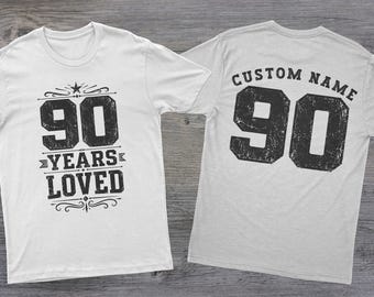 Camiseta de aniversário de 90 anos, nome personalizado, camiseta comemorativa de 90 anos de amor.