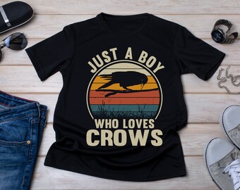 Camiseta Crow Lover: Camiseta com estampa de pássaro do pôr do sol