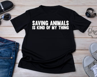 Djurräddning T-shirt: Djurräddning T-shirt, gåva för veterinärtekniker