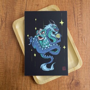 Cartão postal de dança do leão, cartão postal de leão e dragão chinês/letras pequenas, arte de leão verde e dragão azul, cartão de felicitações de ano novo lunar, leão da sorte