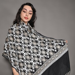 Elegant Black Cashmere Embroidered Shawl: Chic Wrap & Scarf, Women’s Fashion Scarf