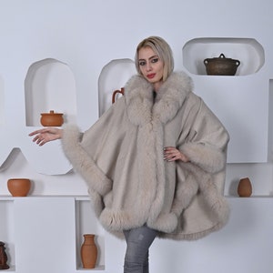 Chic Beige Cashmere Cape with Fox Fur Trim | Women's Winter Fashion Cape | One Size Fits All