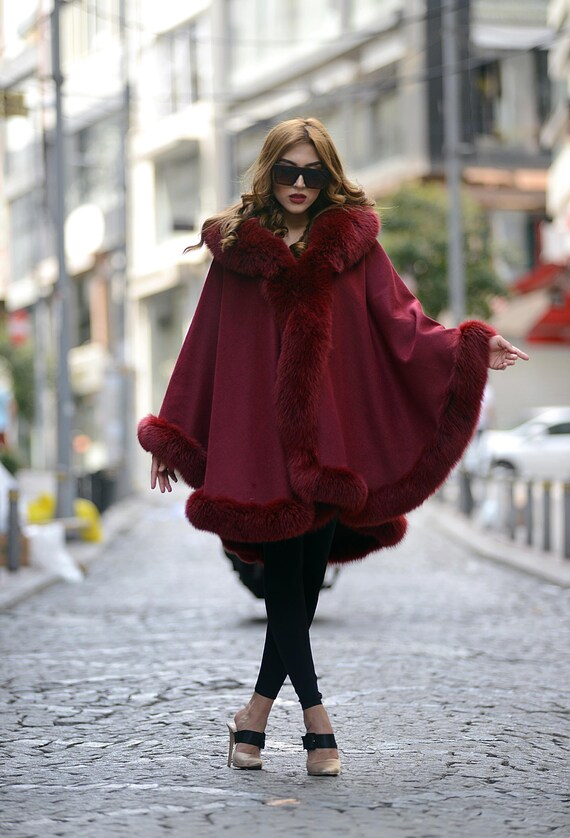 Burgundy Cashmere Cape Wrap With Fox Fur Trim – Women's Luxury Shawl