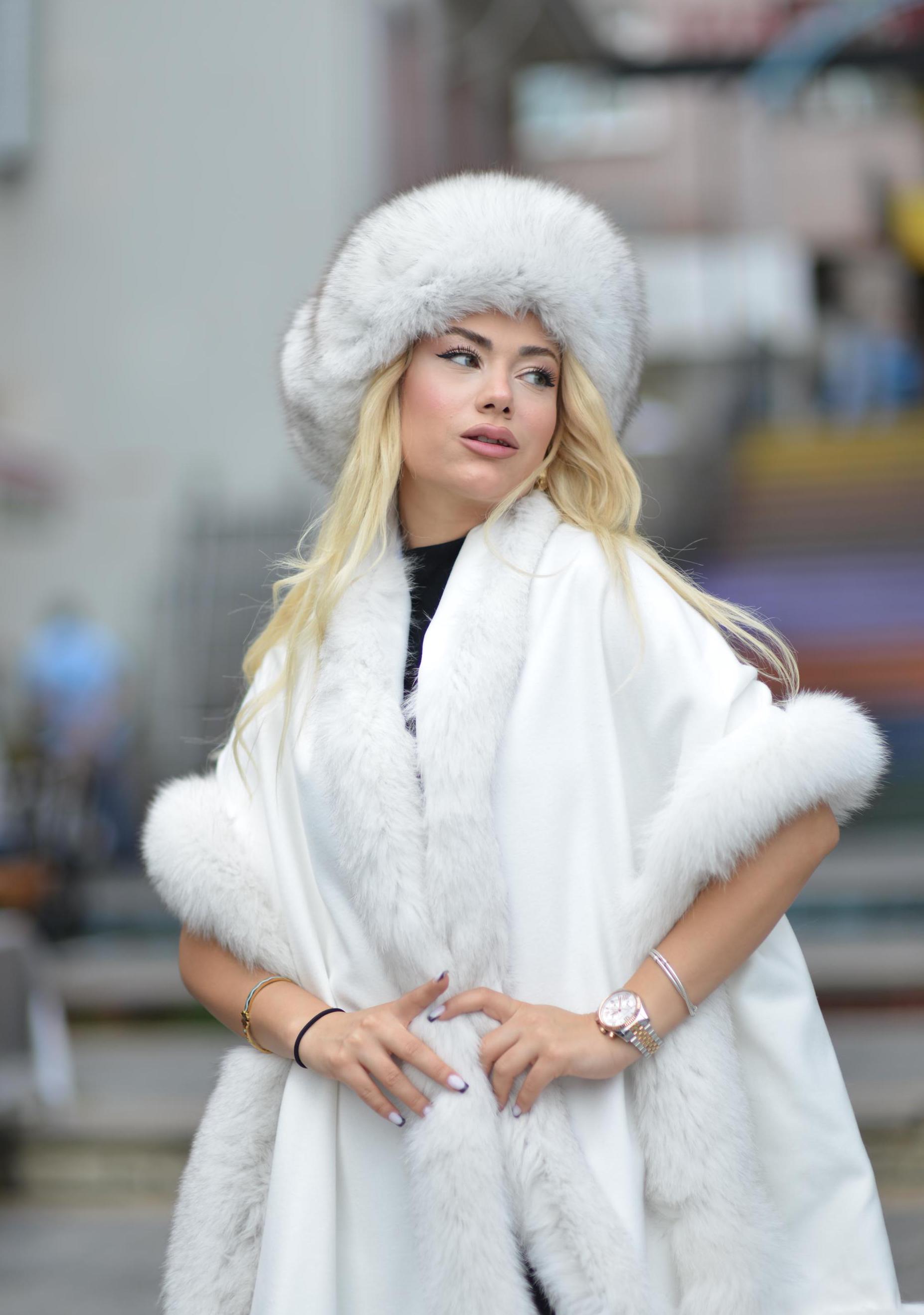White Fox with Cream Undertones Oversized Pillbox Hat Belle Bucket Hat Cream | White Fox Boutique US main image 2