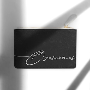 Overcomer Mini pochette nera Versetto della Bibbia Mini portafoglio vegano per donna Pochette da viaggio Portafoglio con cerniera piccola Borsa per cosmetici regalo Borsa per telefono
