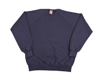 1990s Jerzees Vintage Sweatshirt L Navy Raglan Crewneck True Vintage Pullover USA Made 90s Retro Unisex Oversized Y2K Casual Streetwear