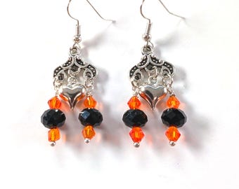 Pendientes colgantes con los colores naranja y negro del equipo. Regalo ideal para mujeres deportistas. Ropa para aficionados a equipos deportivos.