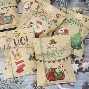 24Set di sacchetti regalo di Natale Sacchetti di carta Sacchetti per imballaggio di caramelle per biscotti per feste con adesivi / Dimensioni borsa 13x18 cm