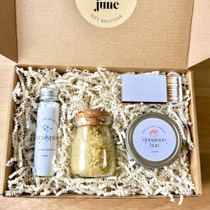 New Mom Care Package: Handmade Soy Candle, Bath Salts & Eucalyptus Bomb