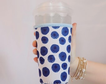 Blueberry 20-22 oz. Iced Drink Coffee Sleeve